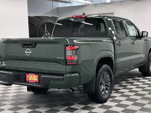 New 2026 Nissan Frontier SV w/ All-Weather Content Package AWD/4WD image 17