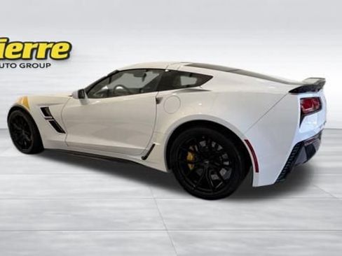 Used 2018 Chevrolet Corvette Grand Sport RWD image 2