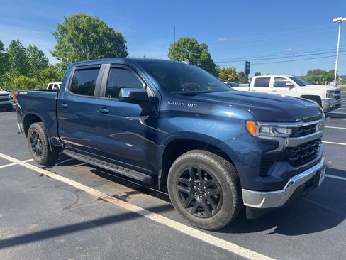 Used 2023 Chevrolet Silverado 1500 LT AWD/4WD image 1