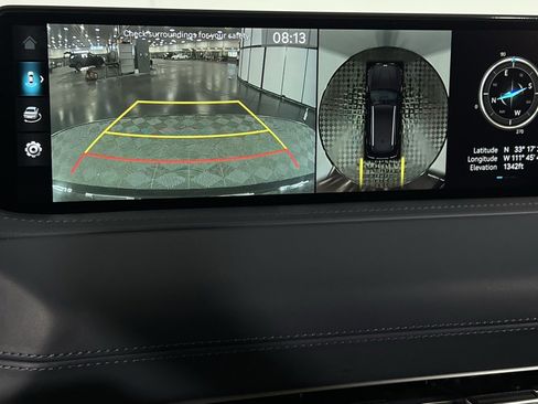 Used 2023 Genesis GV80 2.5T w/ Prestige 20" Package image 25