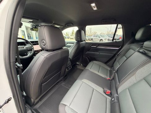 New 2026 GMC Terrain AT4 image 27