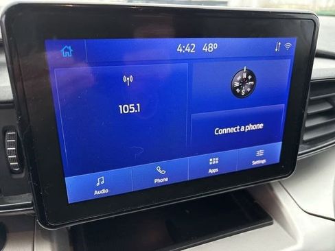 Used 2022 Ford Explorer XLT image 21