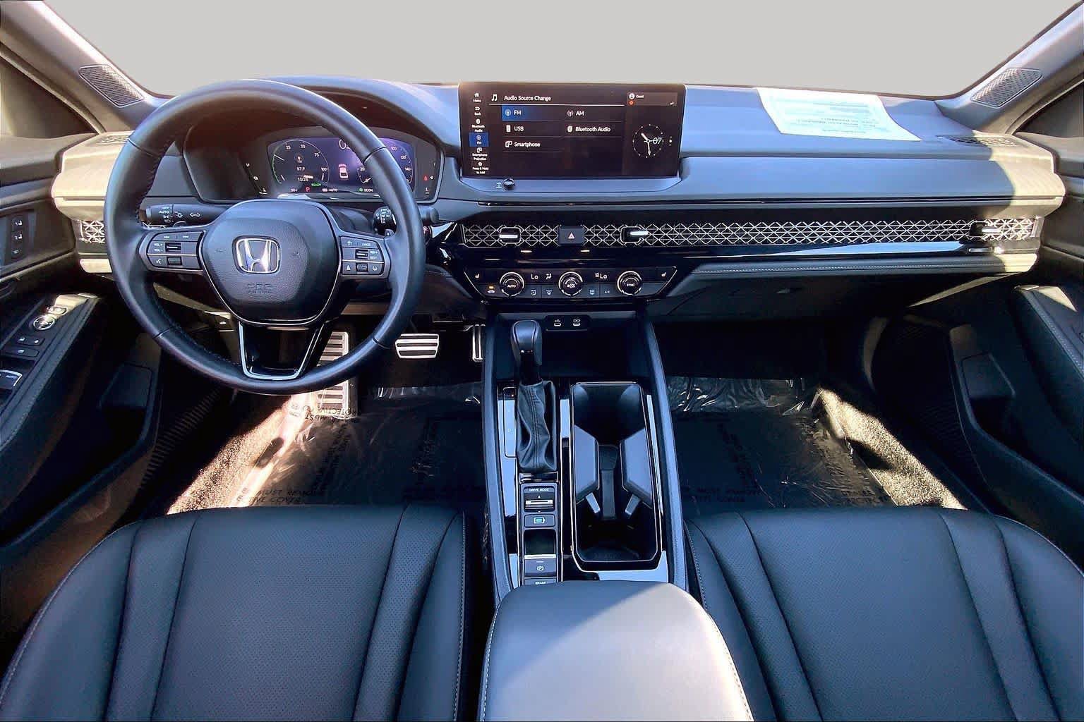 Used 2024 Honda Accord Sport image 14