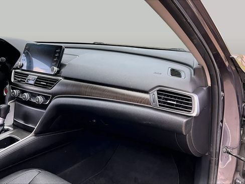 Used 2019 Honda Accord EX-L image 17