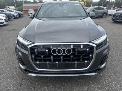New 2025 Audi Q7 3.0T Premium Plus