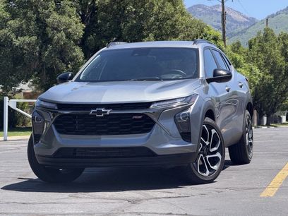 Used 2025 Chevrolet Trax RS