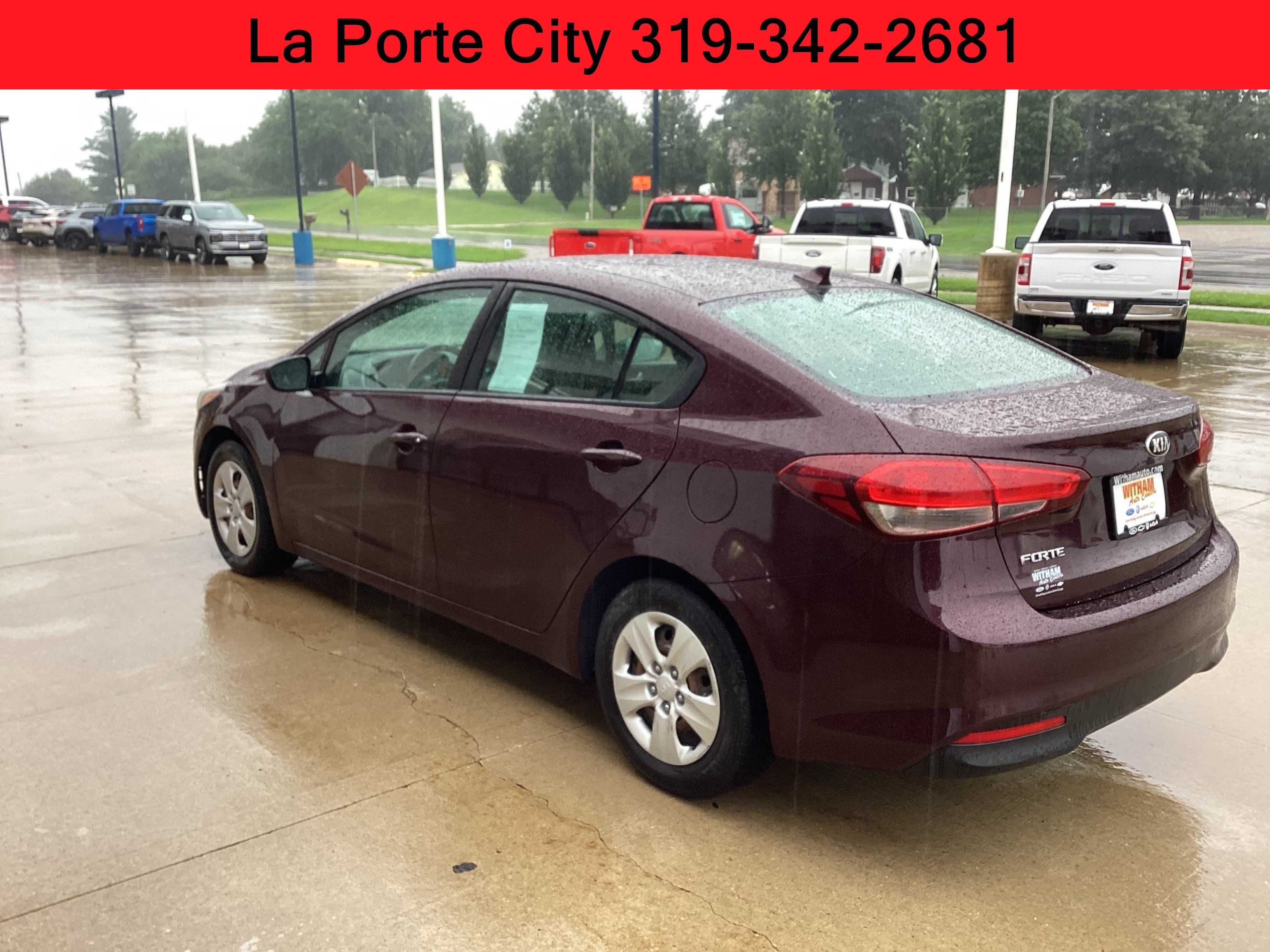 Used 2017 Kia Forte LX FWD image 5