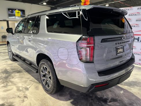 Used 2024 Chevrolet Suburban Z71 image 8