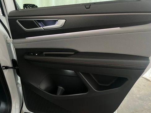 New 2026 Volkswagen Atlas Peak Edition AWD/4WD image 22
