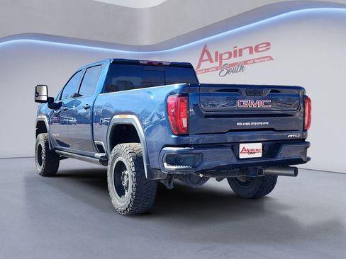 Used 2023 GMC Sierra 2500 AT4 w/ AT4 Preferred Package image 3