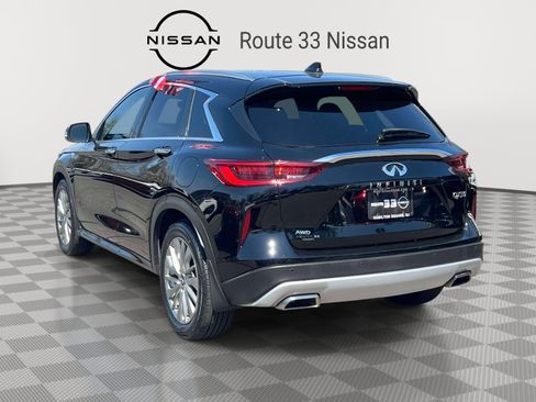Used 2023 INFINITI QX50 Luxe image 3