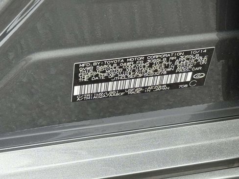 Used 2015 Lexus LS 460 AWD w/ Comfort Package image 32
