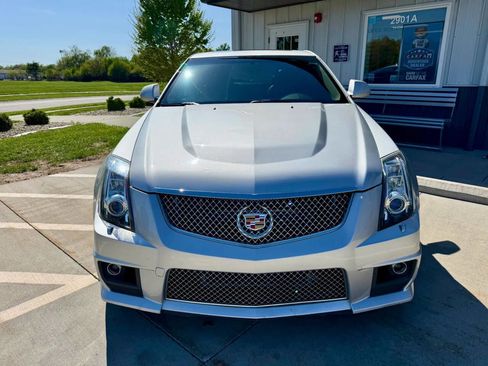 Used 2011 Cadillac CTS V w/ Wood Trim Package RWD image 3