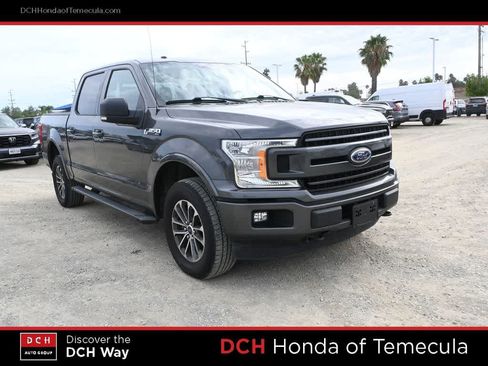 Used 2018 Ford F150 XLT w/ Equipment Group 302A Luxury AWD/4WD image 3