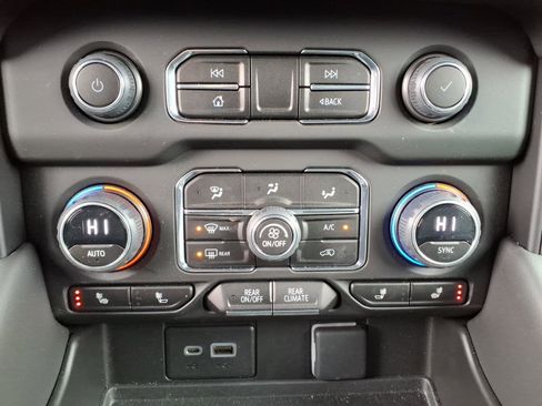 Certified 2023 Chevrolet Tahoe RST image 15