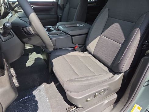 New 2026 Chevrolet Silverado 1500 LT image 19