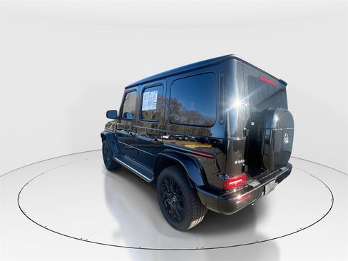 Used 2025 Mercedes-Benz G 580 w/ EQ Technology image 6