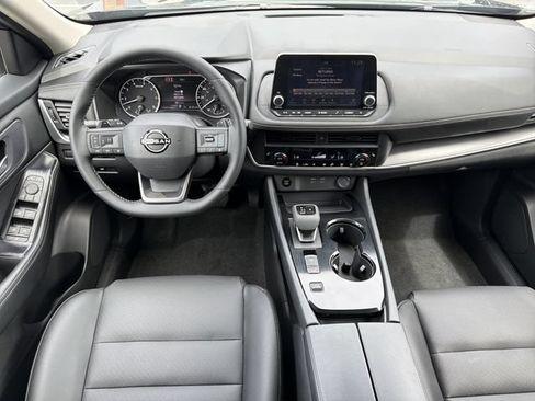Used 2026 Nissan Rogue Dark Armor FWD image 13
