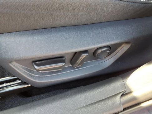 New 2026 Toyota Camry SE FWD image 10