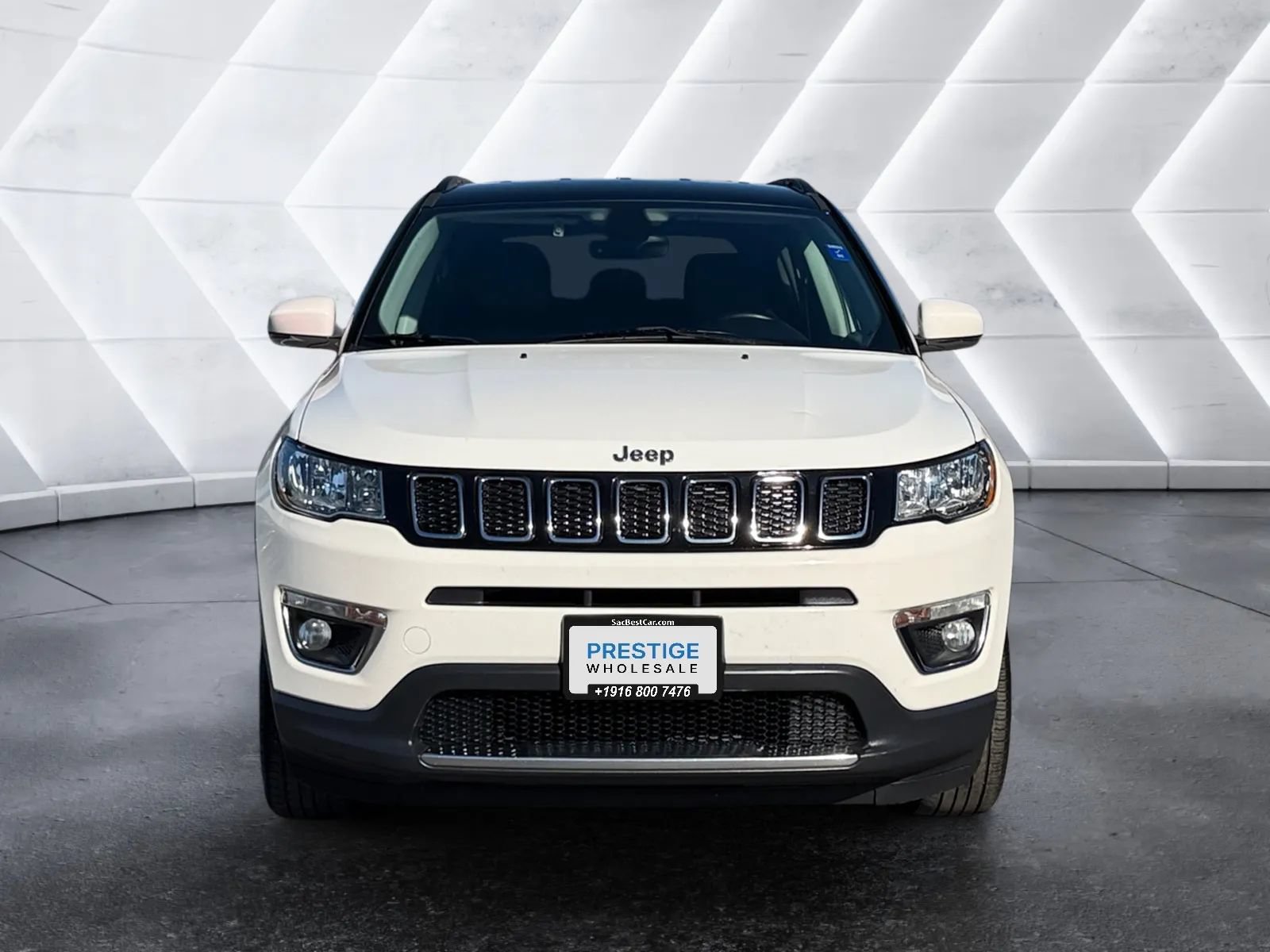 Used 2018 Jeep Compass Limited w/ Navigation Group FWD image 8