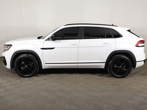 Used 2023 Volkswagen Atlas Cross Sport SEL R-Line image 19