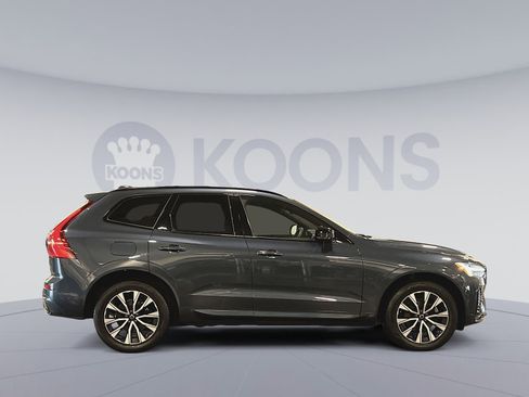 Used 2023 Volvo XC60 B5 Plus w/ Climate Package image 8