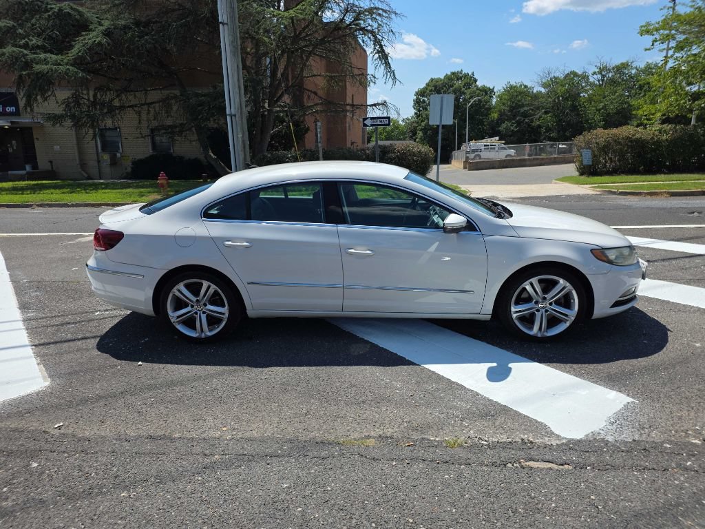 Used 2013 Volkswagen CC Sport Plus FWD image 4