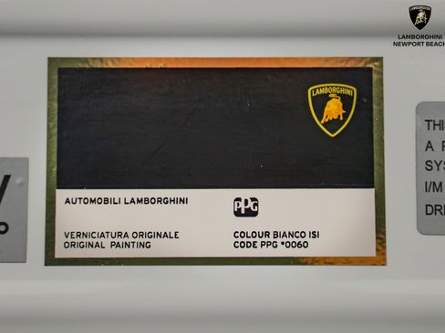 Used 2019 Lamborghini Aventador S image 39