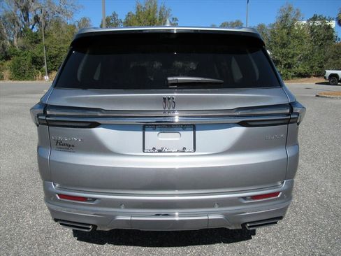 New 2026 Buick Enclave Avenir w/ Super Cruise Package FWD image 5