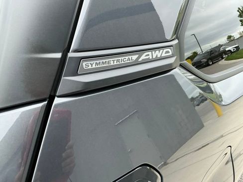 Used 2025 Subaru Forester Premium AWD/4WD image 7
