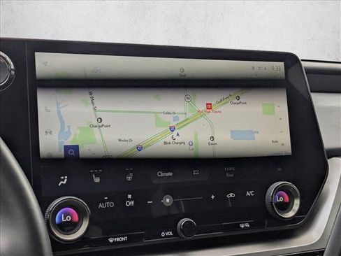 Used 2024 Lexus TX 350 FWD image 11