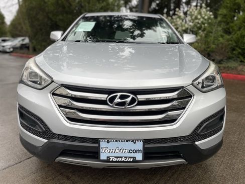 Used 2016 Hyundai Santa Fe Sport image 9