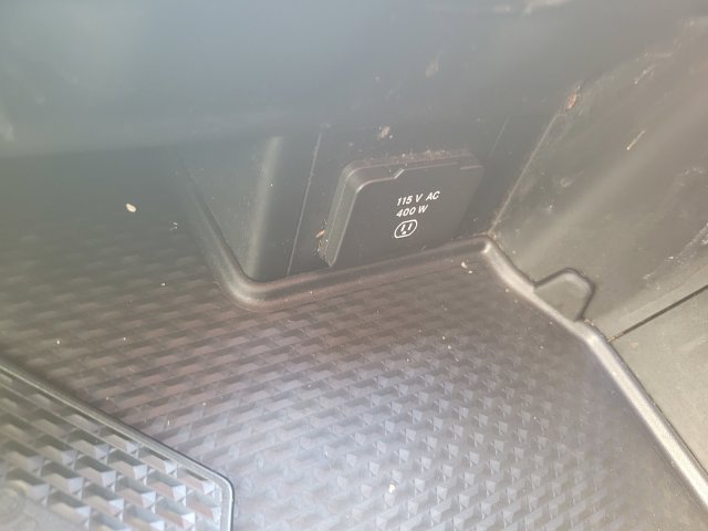 Used 2023 RAM 1500 Laramie AWD/4WD image 25