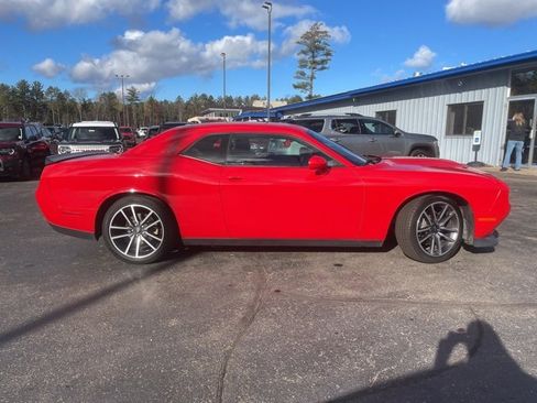 Used 2023 Dodge Challenger R/T image 11