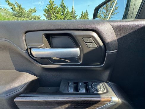 Used 2021 Chevrolet Silverado 1500 RST w/ Convenience Package II AWD/4WD image 15