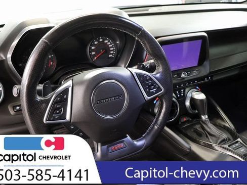 Used 2019 Chevrolet Camaro SS RWD image 18
