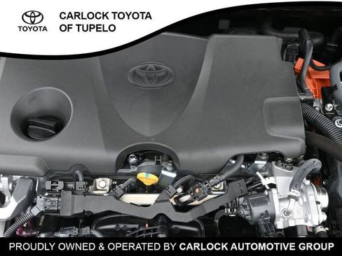Used 2025 Toyota Camry SE w/ Convenience Package image 35