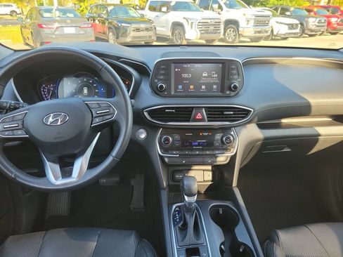 Used 2020 Hyundai Santa Fe SEL FWD image 18