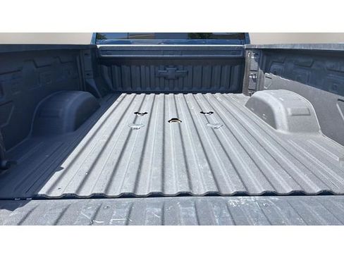 Used 2025 Chevrolet Silverado 2500 LTZ w/ LTZ Premium Package AWD/4WD image 34