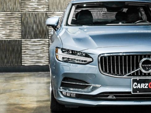 Used 2017 Volvo S90 T6 Inscription w/ Vision Package AWD/4WD image 39
