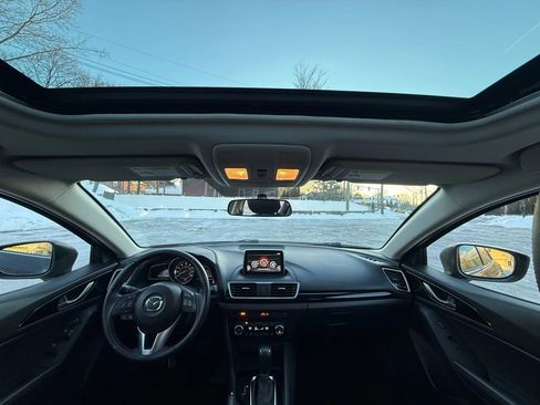 Used 2015 MAZDA MAZDA3 i Grand Touring image 15