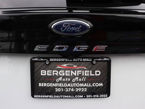 Used 2023 Ford Edge SEL AWD/4WD image 59