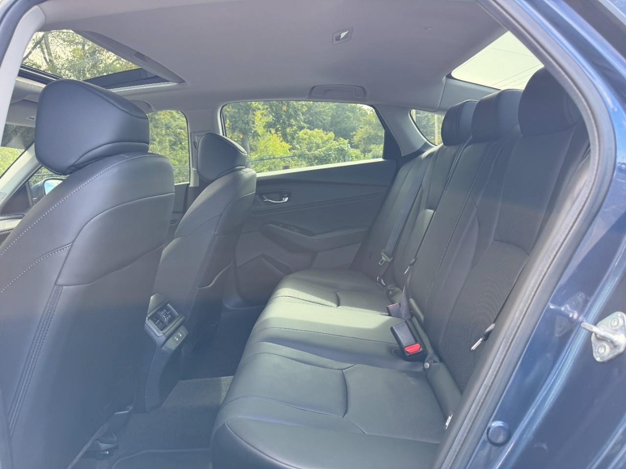 Used 2025 Honda Accord Touring image 11