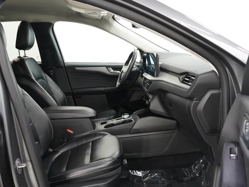 Used 2024 Ford Escape Platinum AWD/4WD image 11