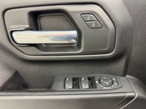 Certified 2024 Chevrolet Silverado 2500 Custom w/ Custom Convenience Package AWD/4WD image 19