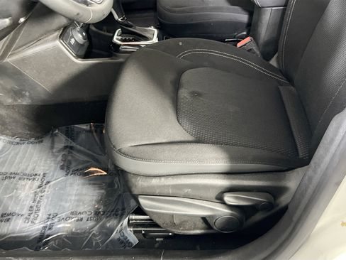 Used 2022 Jeep Renegade Altitude image 19