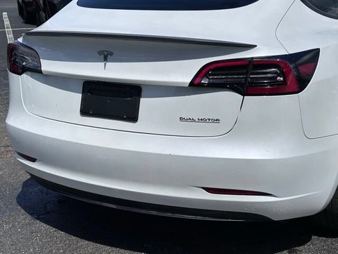 Used 2023 Tesla Model 3 Performance AWD/4WD image 9
