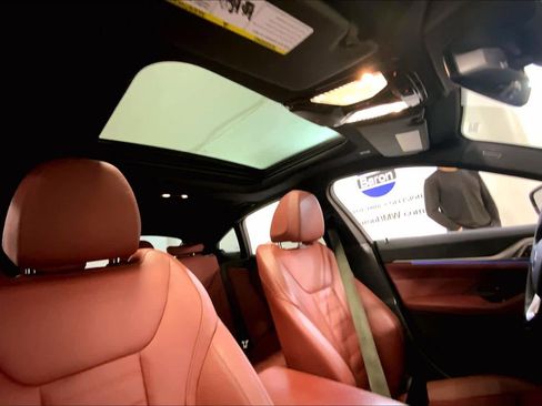 Certified 2023 BMW i4 eDrive35 image 14