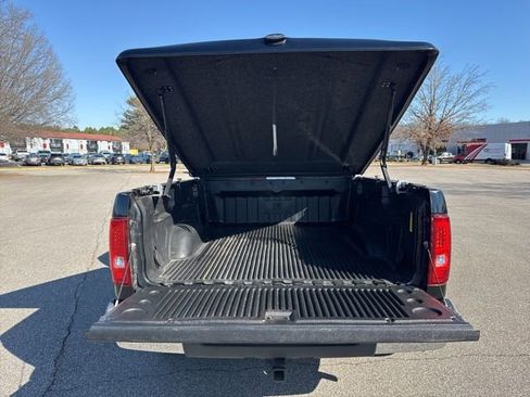 Used 2013 Chevrolet Silverado 1500 LT image 16