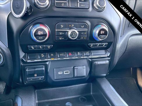 Used 2021 GMC Sierra 1500 SLT image 16